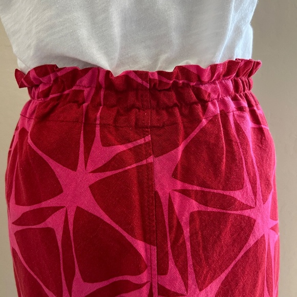 H&M Red & Pink Geometeric Pattern Swing Skirt Size 6 - Picture 7 of 11
